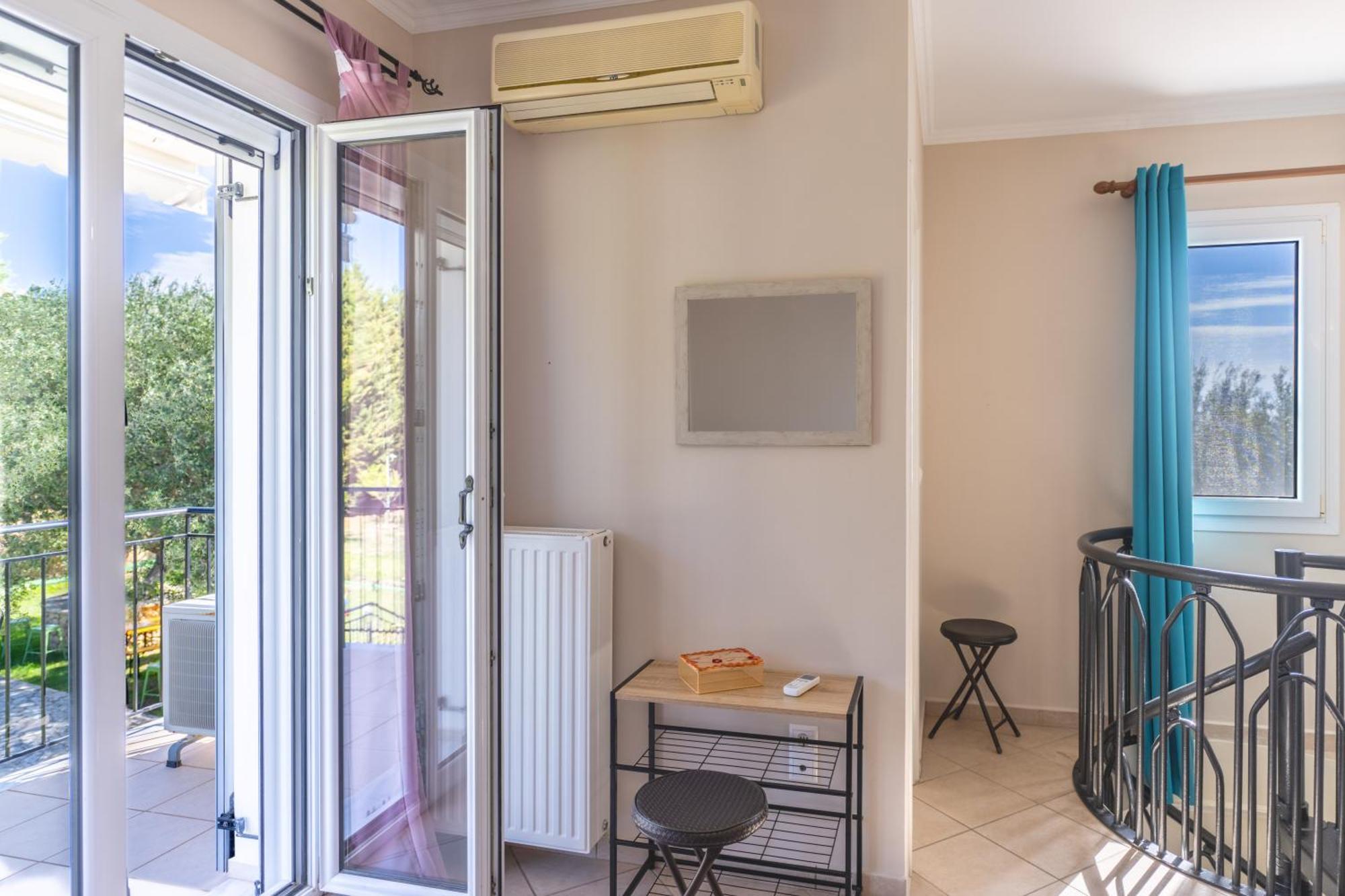 Vista Verde Studios & Apartments Свороната Экстерьер фото